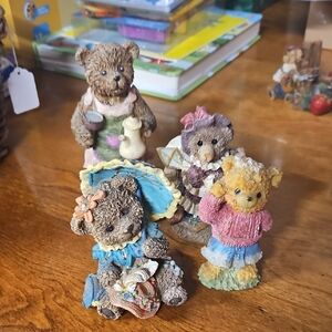 Charming Bear Figurine Set - Multicolor